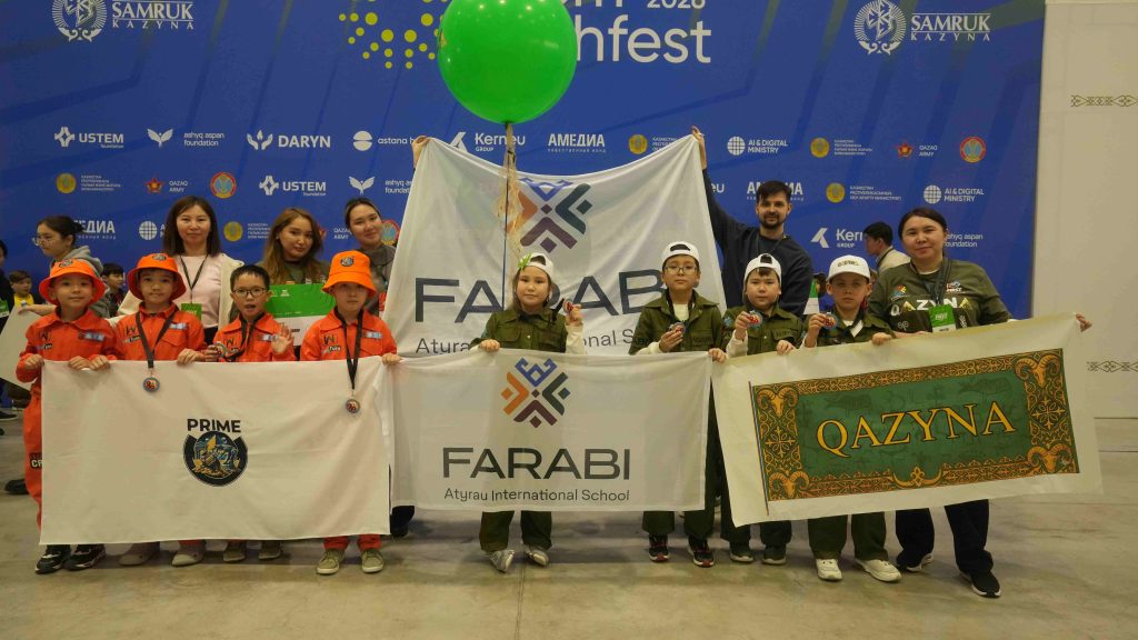 Ученики Farabi Atyrau International School выступили на международном чемпионате Central Asia FIRST Championship
